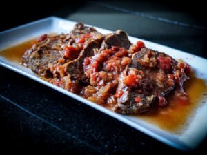 Punta picana con salsa de tomates natural (2 porciones)